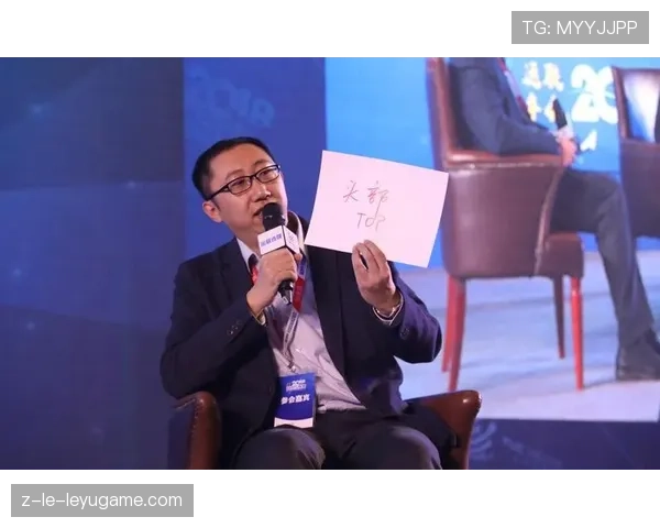 顶级公关的稿件：他是如何通过媒体视角润色信息的